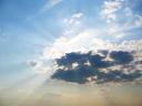 Dicke Wolke vor der Sonne