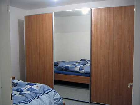 Schlafzimmerschrank